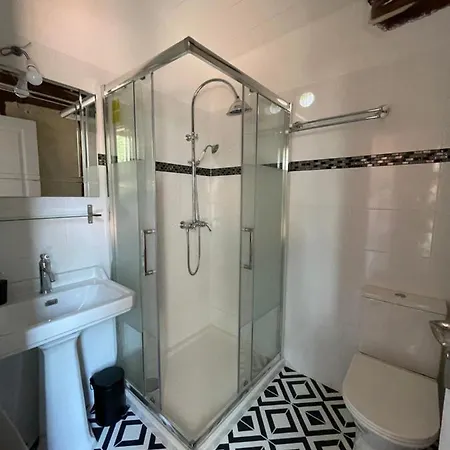 L'arbre Penche 3* Bassoues