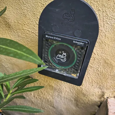 فندق مبيت وإفطار L'arbre Penche