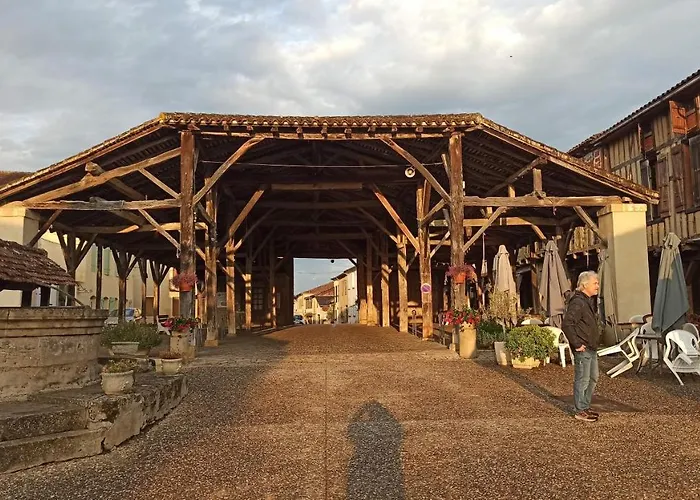 Oda ve Kahvaltı L'arbre Penche 3*